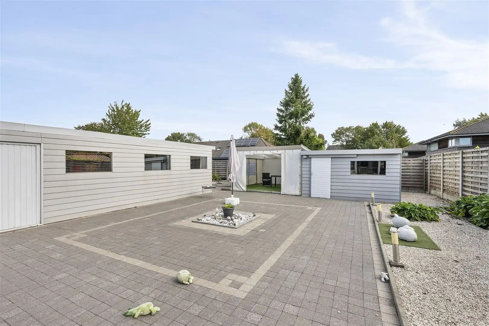 Halfopen bebouwing met 3 slpk's foto 27