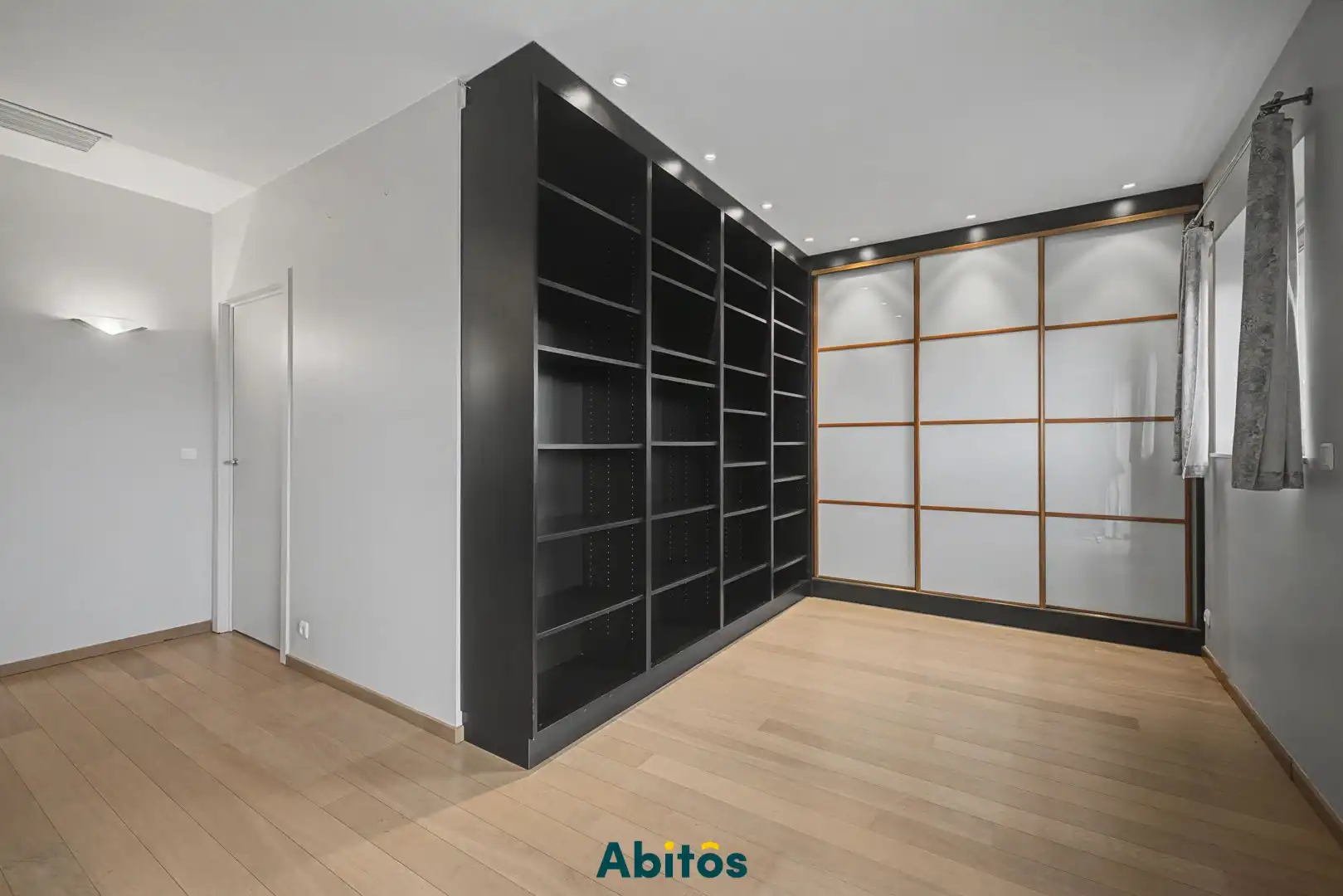 Luxueuze penthouse met royale terrassen op toplocatie in Gent foto 17