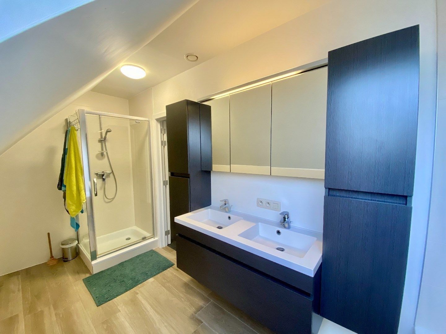 Hedendaagse bel-etagewoning met riante living en 3 slaapkamers foto 12