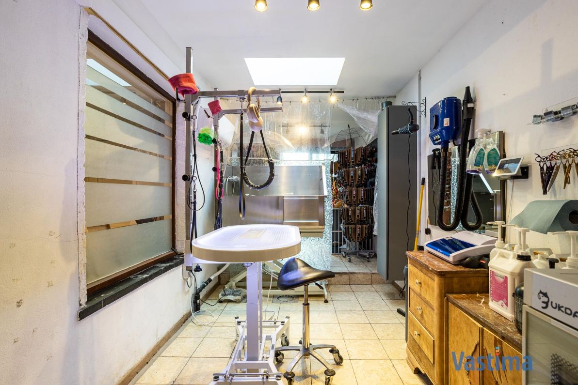 Super energiezuinige gezinswoning met tuin in hartje Nieuwerkerken foto 8