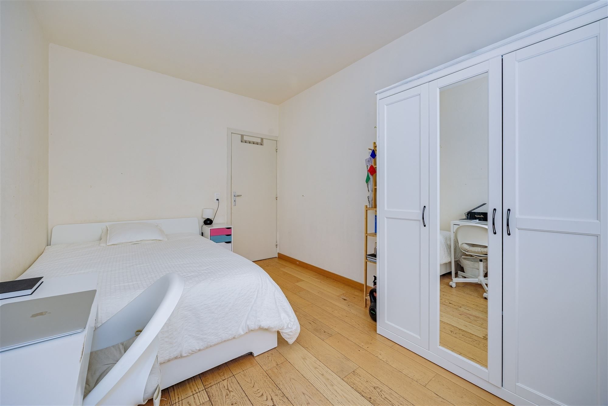  Instapklaar appartement met 2 slaapkamers + autostaanplaats foto 10