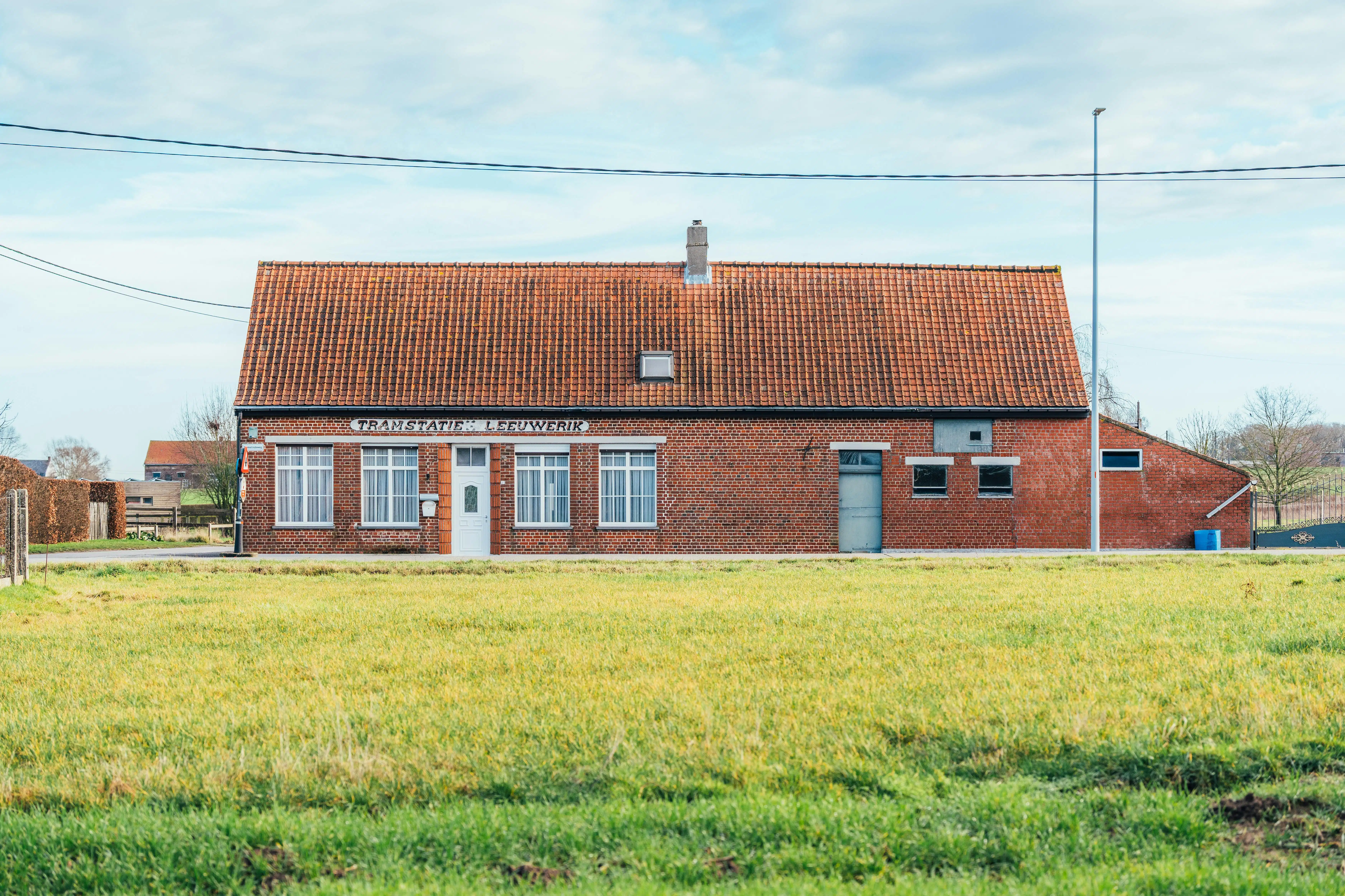 Alleenstaand huis met weide te koop op 12.055 m² foto 6