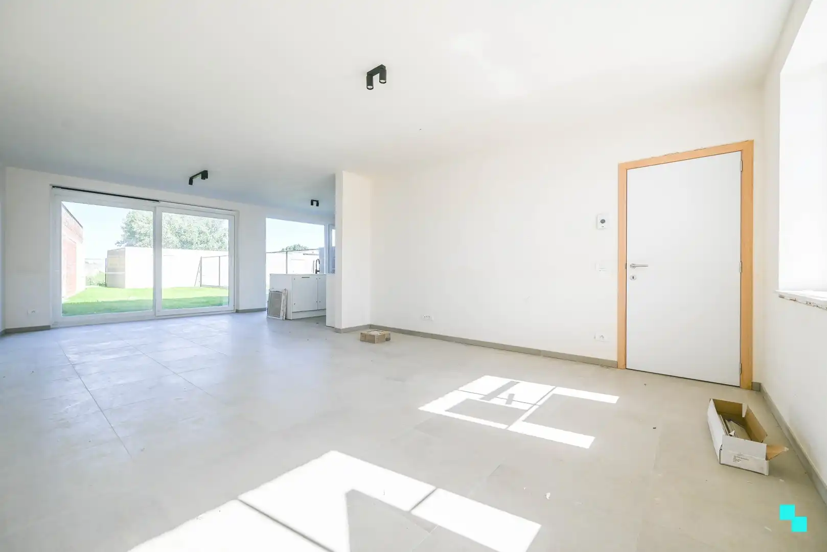 Prachtige nieuwbouwwoning nabij centrum Dentergem foto 3