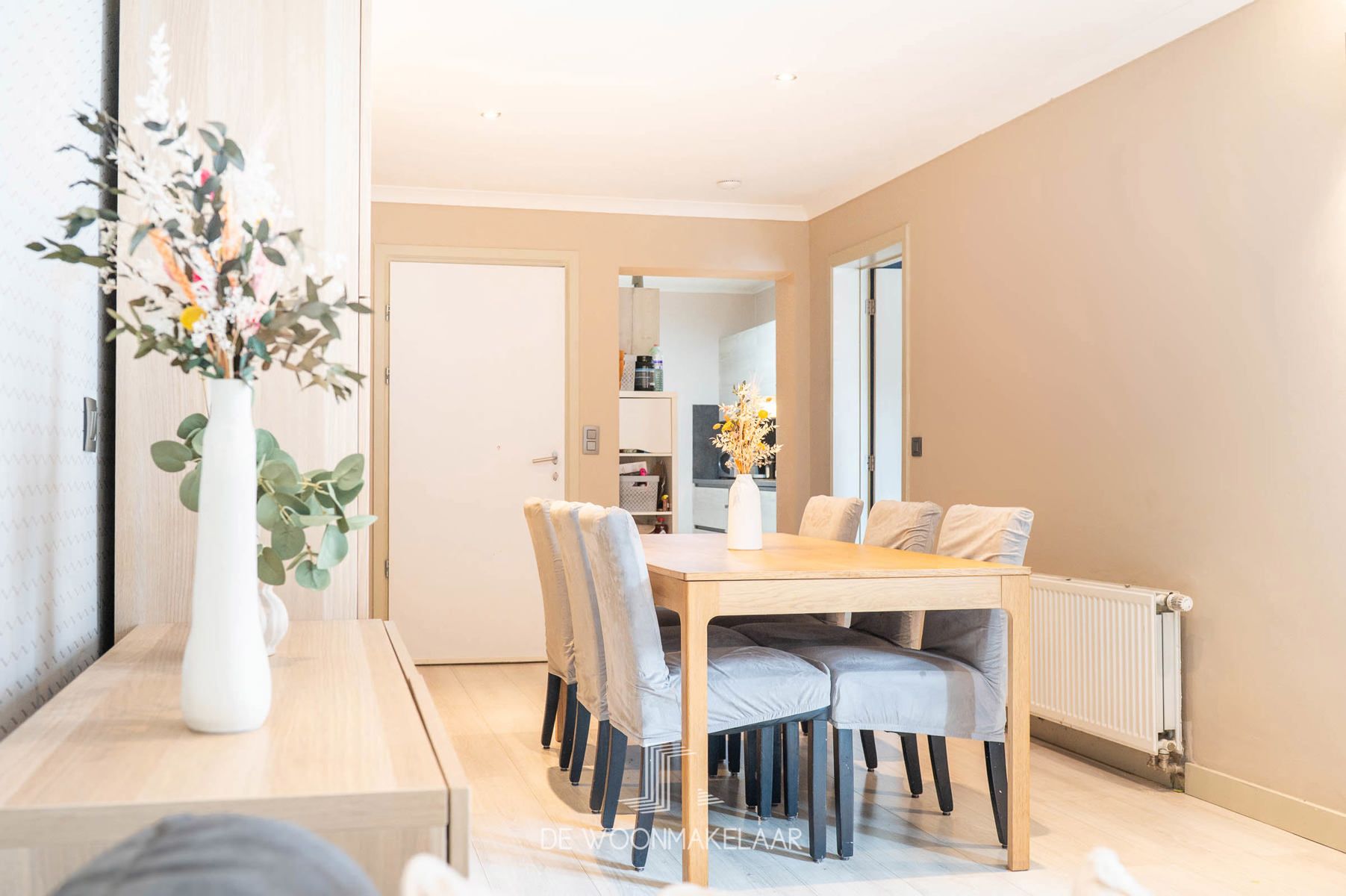 Gelijkvloers appartement met 3 SLK's, diepe tuin én garage foto {{pictureIndex}}