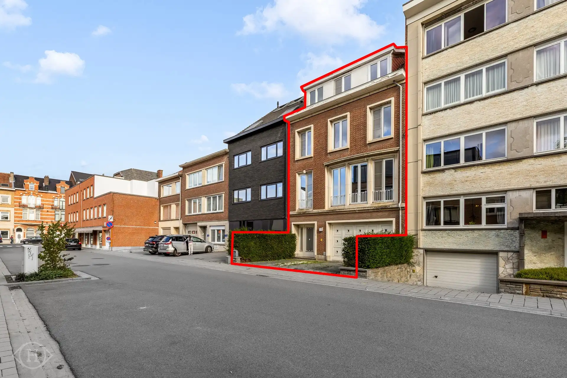 Lichtrijke, te renoveren herenwoning met epc B foto 2