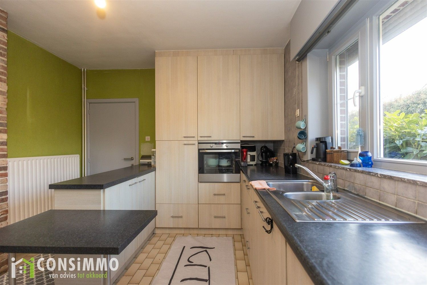 Ruime vrijstaande woning met 5 slaapkamers, loods en 50a perceel in Genk-Zuid foto 14