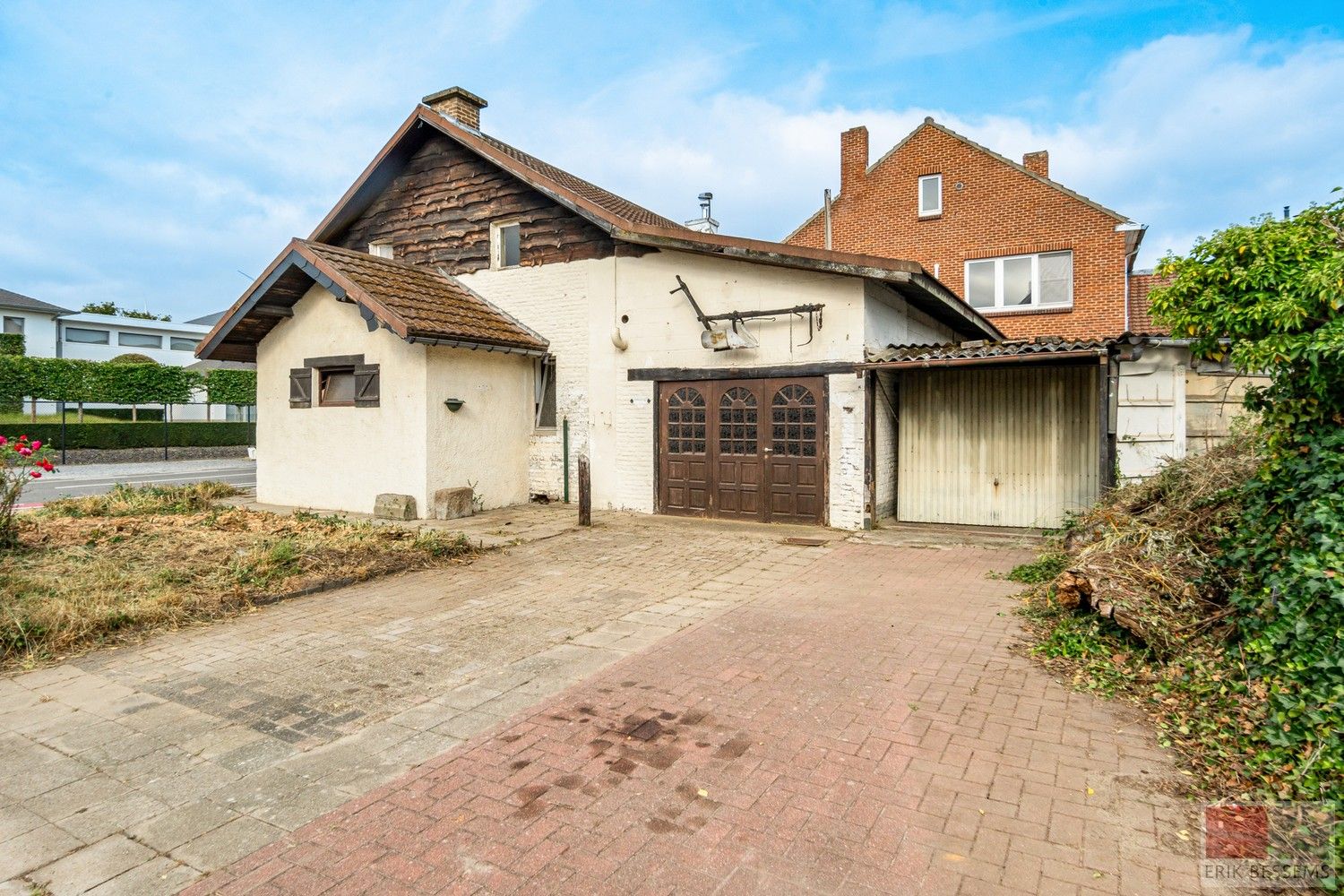Charmante renovatiewoning met authentieke details en karaktervolle gevel. foto 29