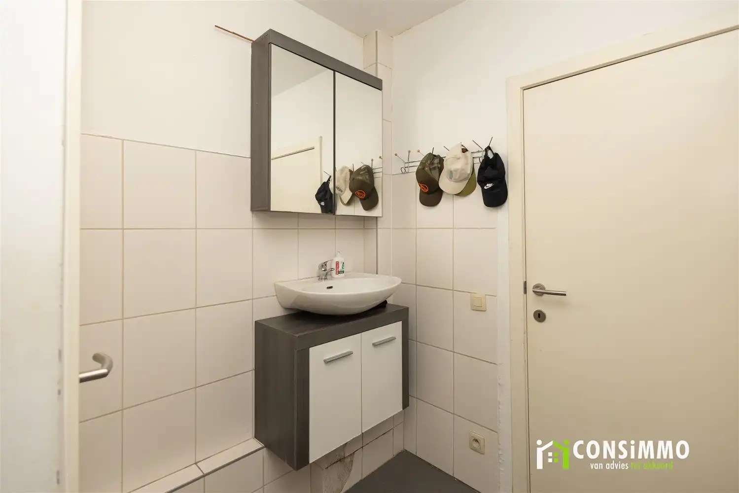 Gezinswoning met 3 slaapkamers, zonnepanelen en garage in Genk-Zwartberg foto 12