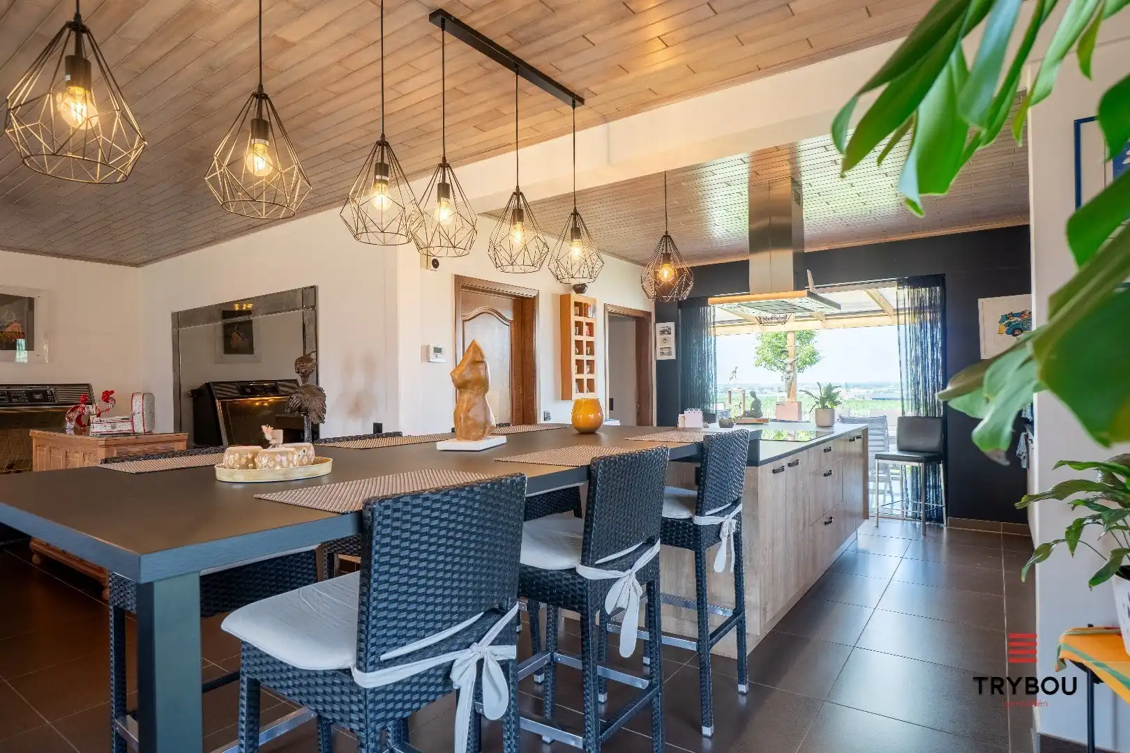 Gerenoveerde landelijke woning op een perceel van 1396m² met prachtige verzichten! foto 8
