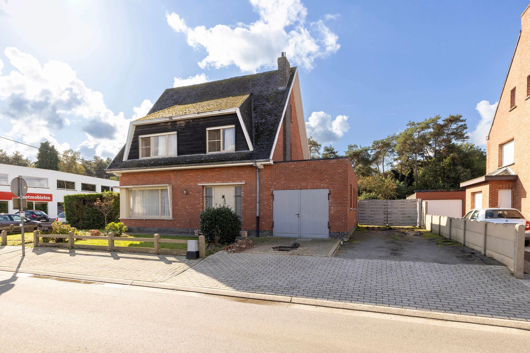 Te renoveren OB met 3/4 slaapkamers op een grond van 714m²  foto 2