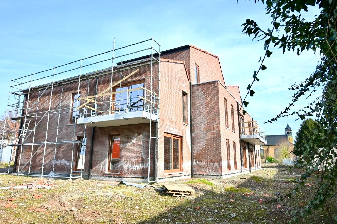 2 SLPK NIEUWBOUW APP. EERSTE VERDIEP! foto 2