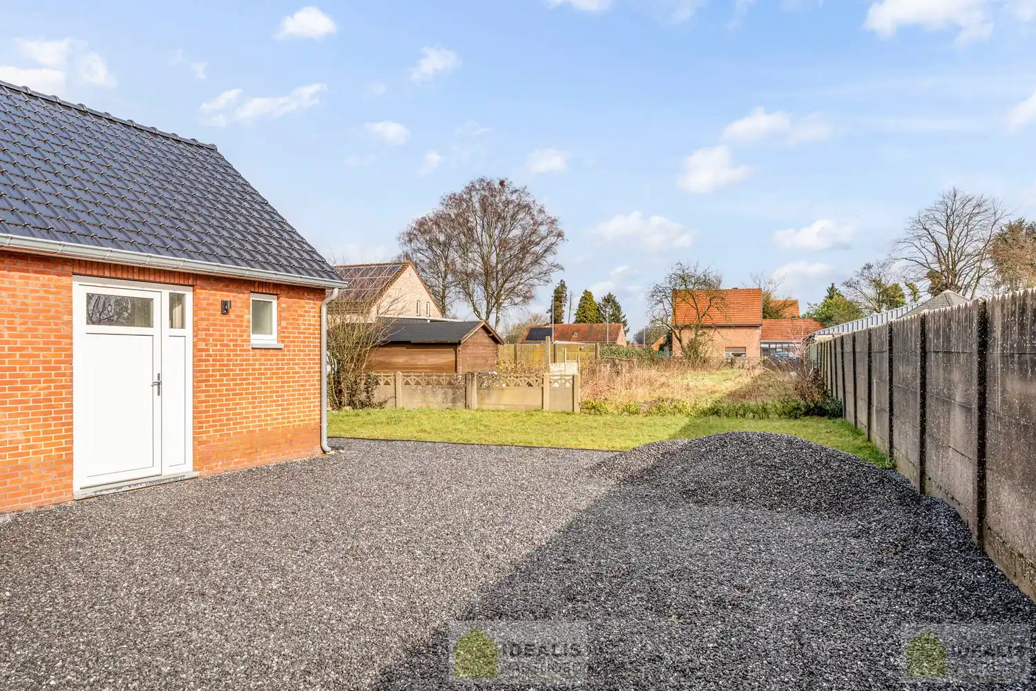 IDEALIS VASTGOED – Schitterend volledig vernieuwde woning met een heerlijke open leefruimte, luxe keuken, 3 ruime slaapkamers, twee badkamers én een ruime wasplaats! Dit heerlijke huis bevindt zich op een perceel van maar liefst 7a 94ca vlak bij het centrum van Eksel - EEN MUST VISIT! - foto 30