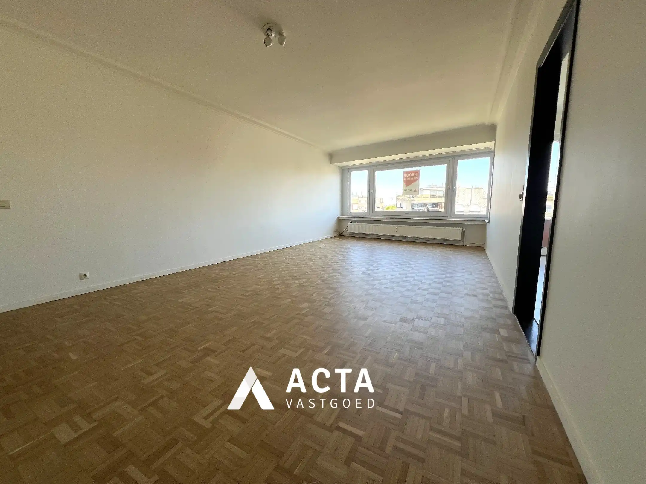 Appartement met twee slaapkamers op het Leopold I-Plein foto 4