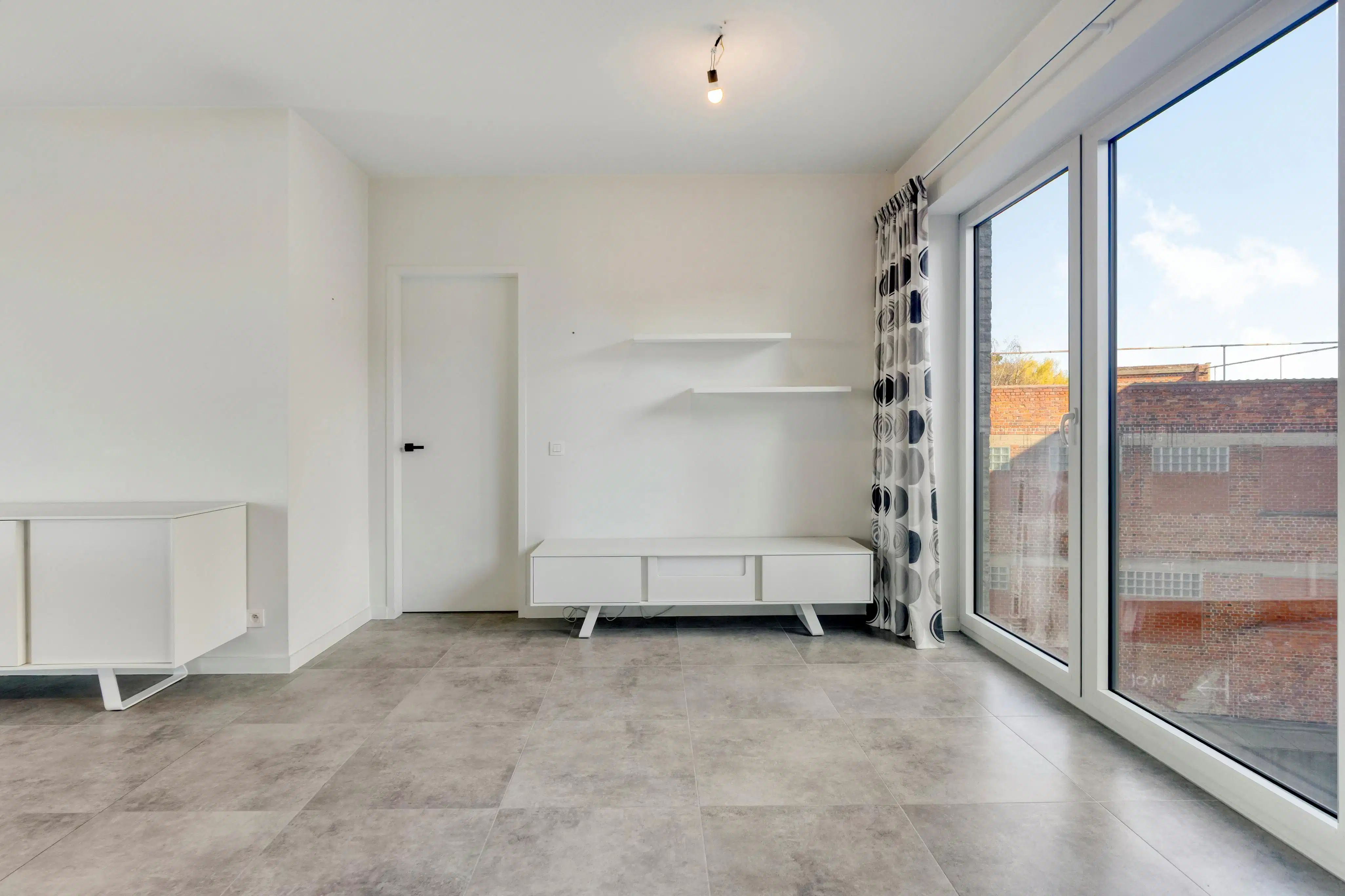 Recent en lichtrijk appartement met zuidgericht terras in hartje Poperinge foto 11