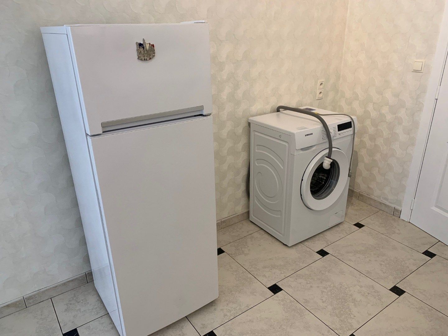 Opgefrist knap appartement op het gelijkvloers, eventueel met garagebox foto 13