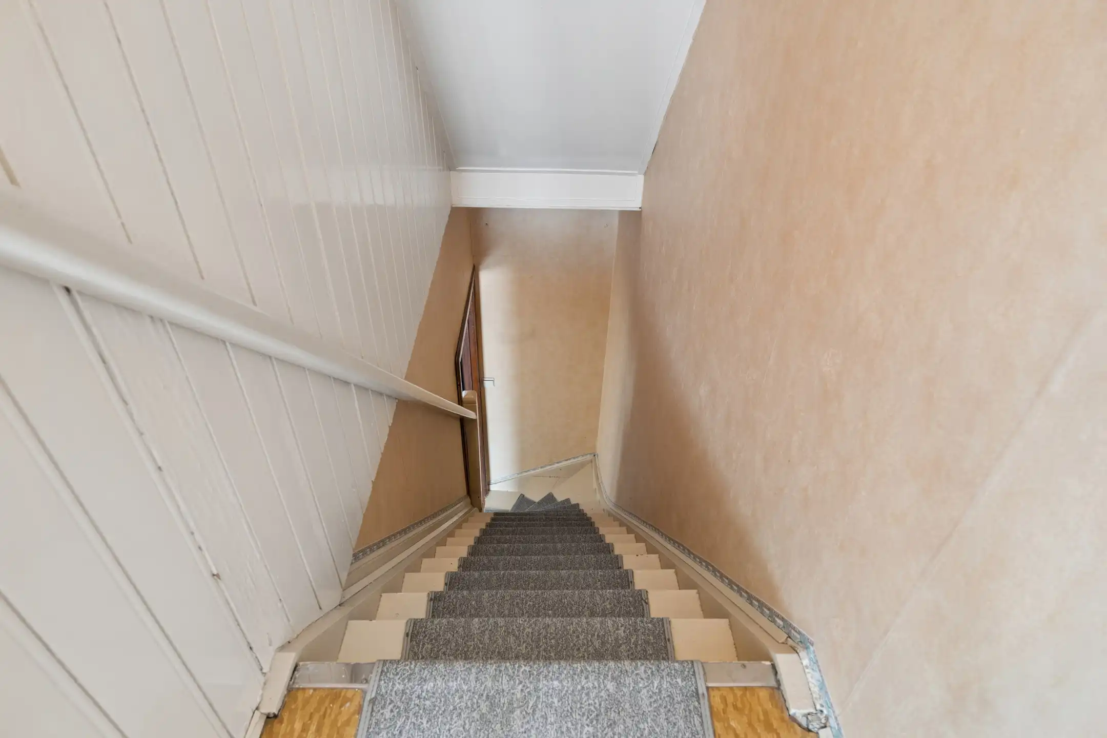  Te renoveren 3-gevelwoning in rustige doodlopende straat  foto 21