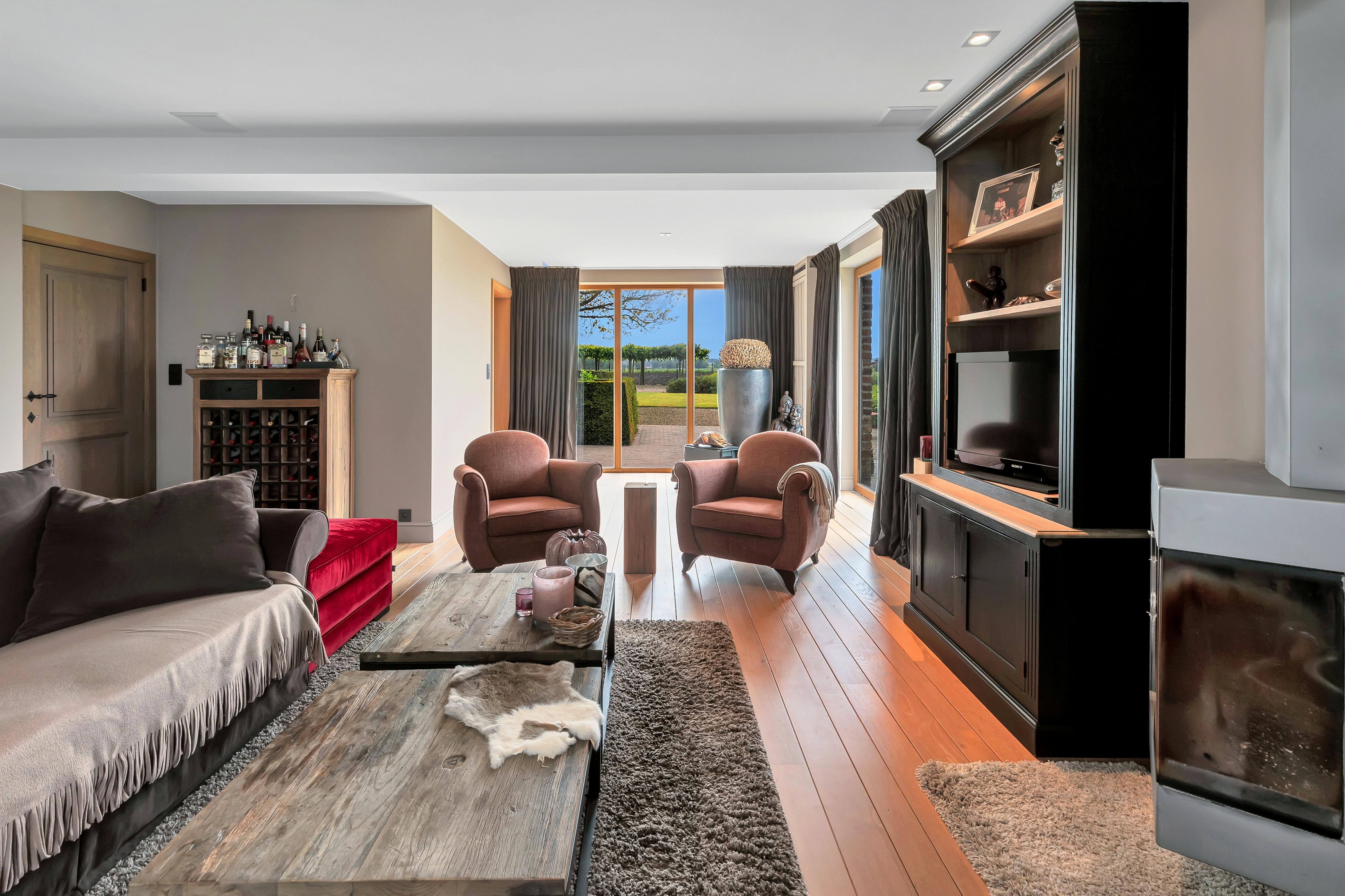 Gerenoveerde, prestigieuze villa te koop in Aartrijke  foto 7