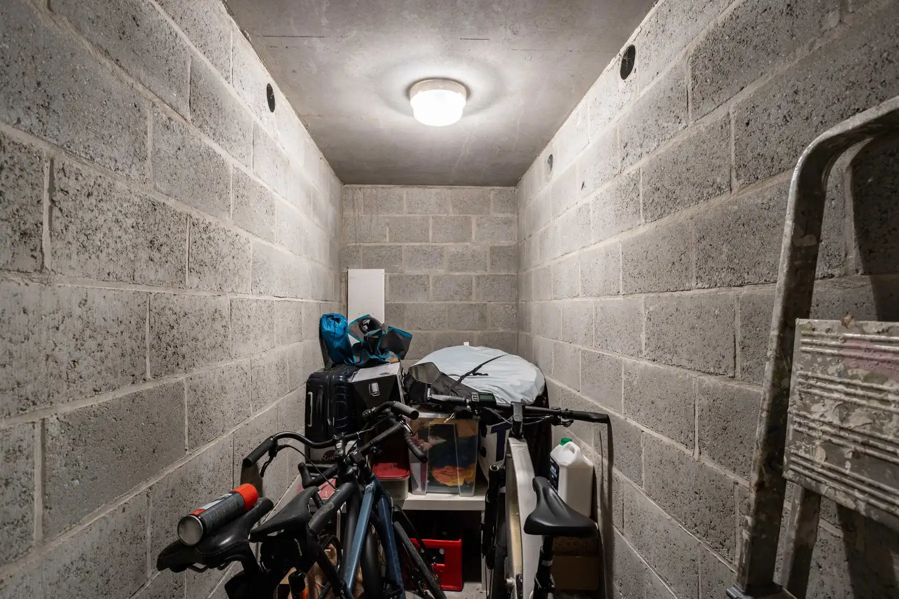 Instapklaar appartement met 2 slaapkamers in centrum Aalst foto 17