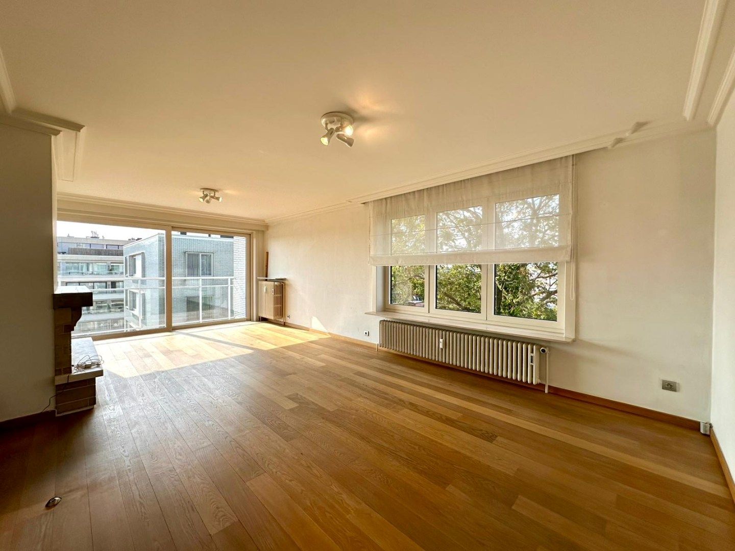 Appartement op centrale ligging te Sint-Andries foto 4