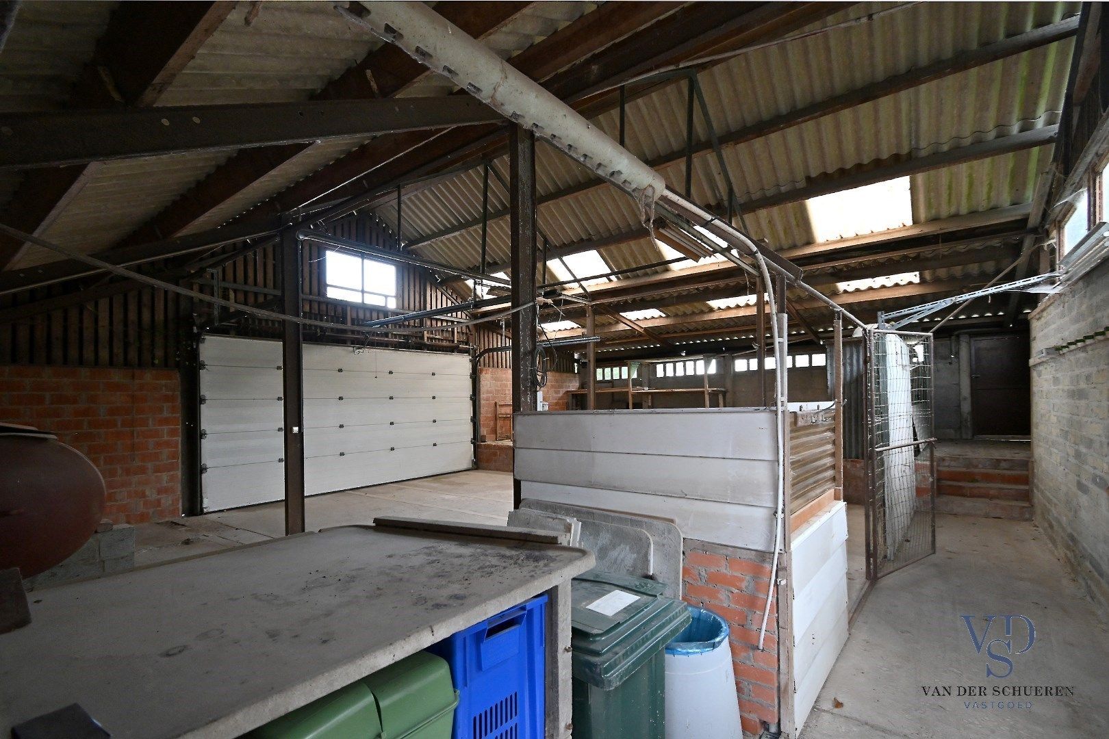 Degelijke eengezinswoning, landelijk gelegen  foto 3