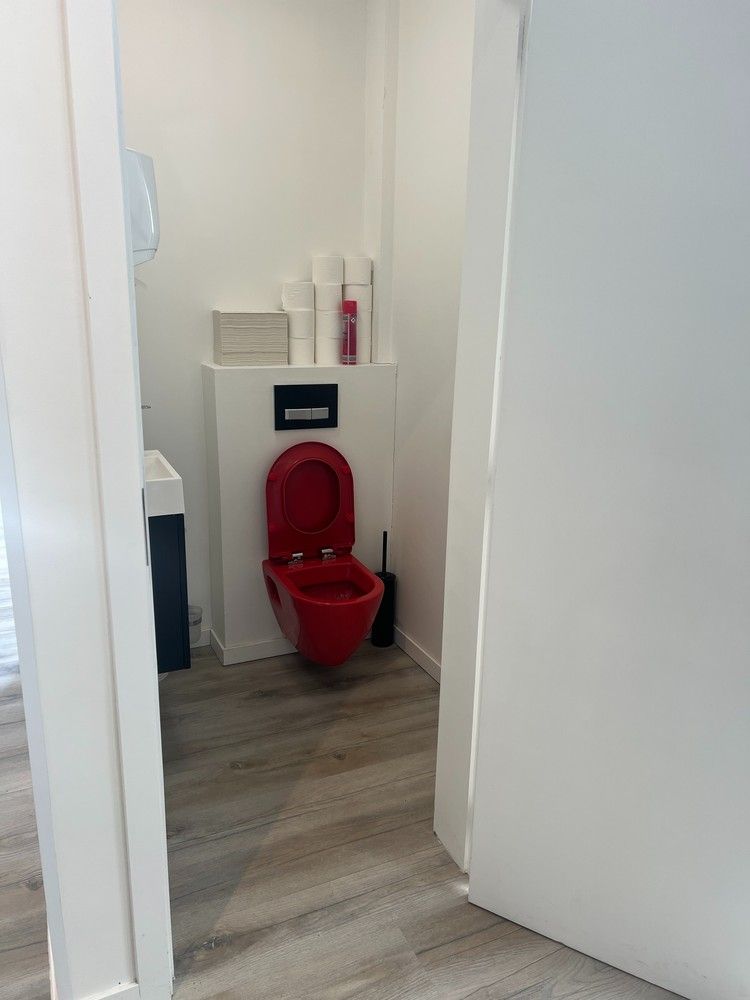 KMO-unit met showroom foto 9