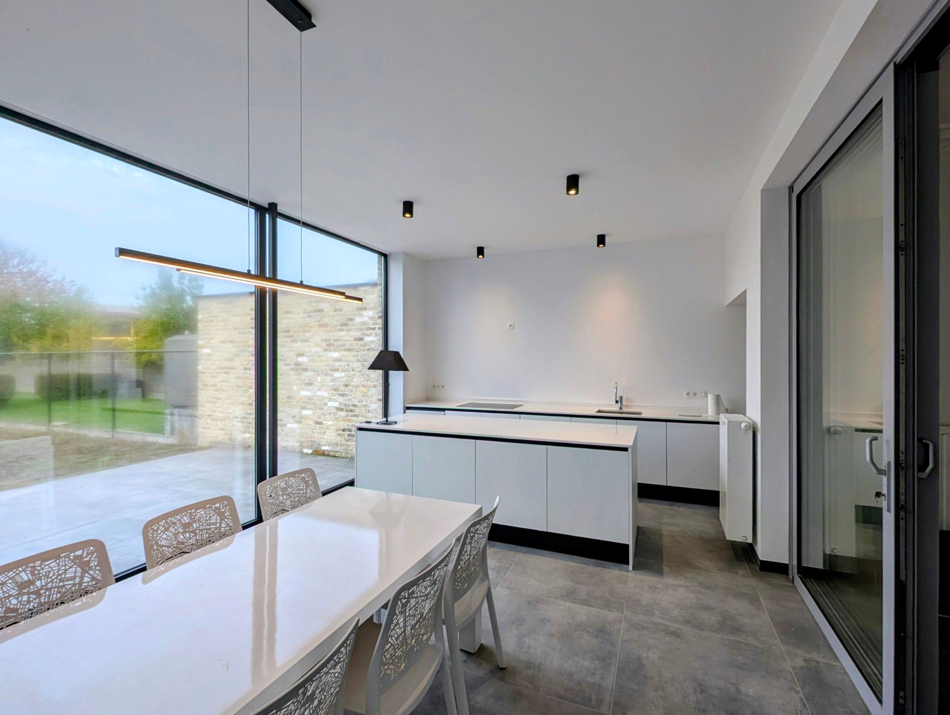 Instapklare 4-gevelwoning met zonnige tuin, terras. foto 11
