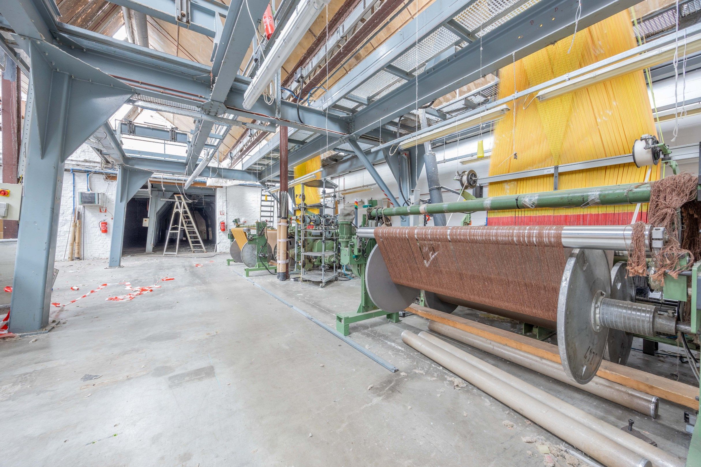 GOED GELEGEN COMMERCIELE SITE OP 14.766 M² foto 24