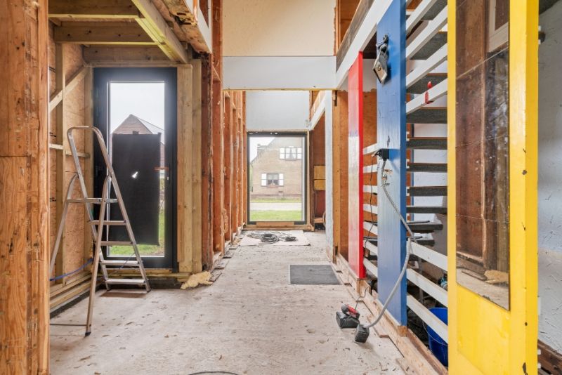 Af te werken woning in doodlopende zijstraat . foto 9
