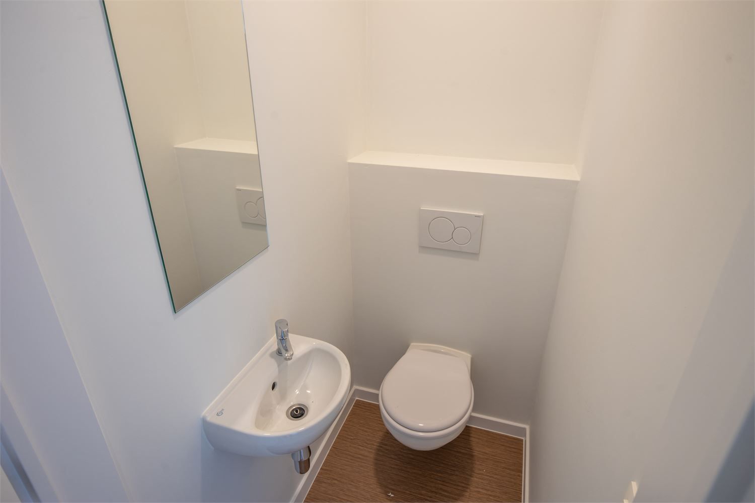 Energiezuinig appartement met een zeer ruim terras! foto 16