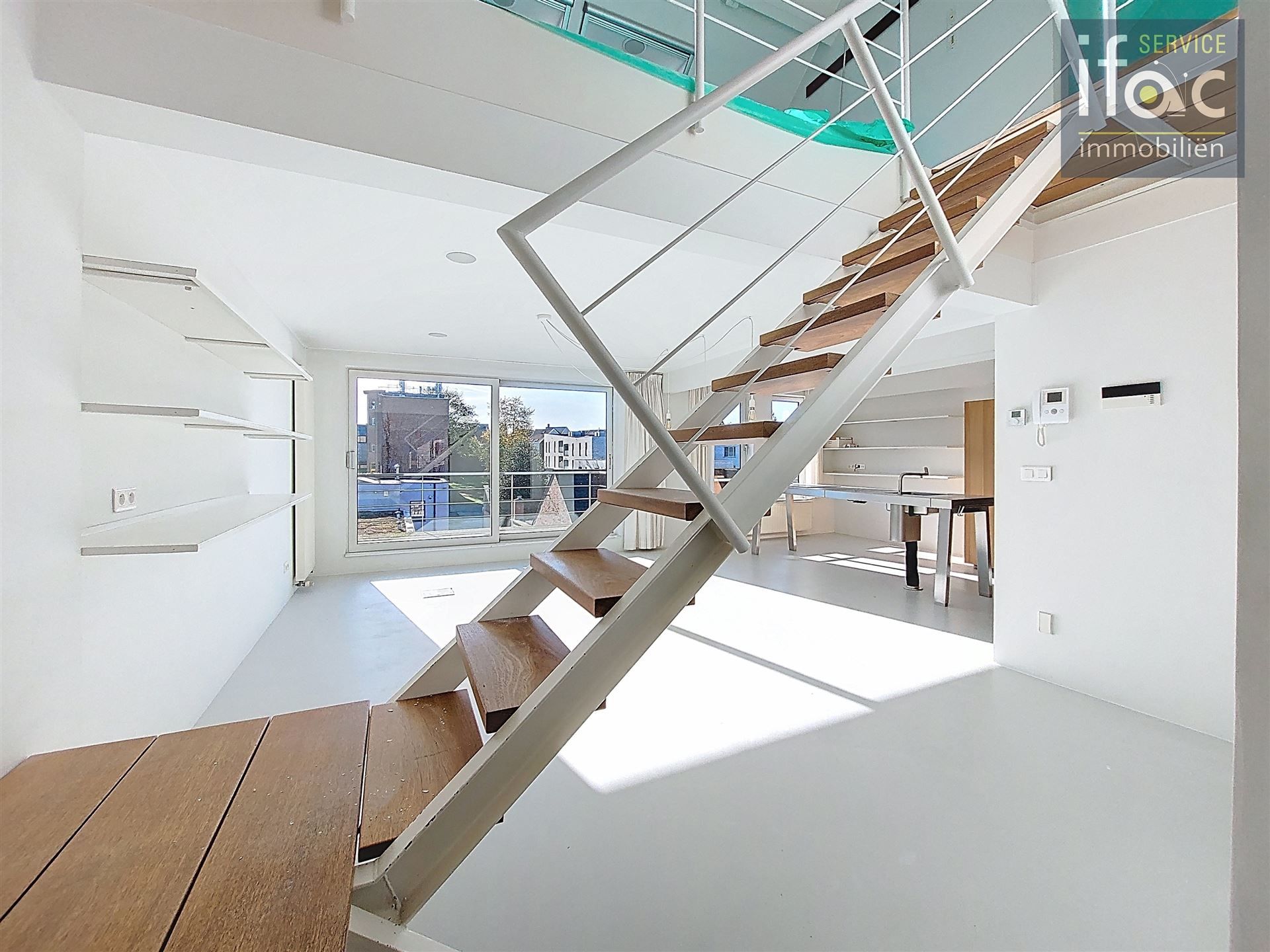 Luxe duplexappartement met zuidgericht terras in het centrum foto 3