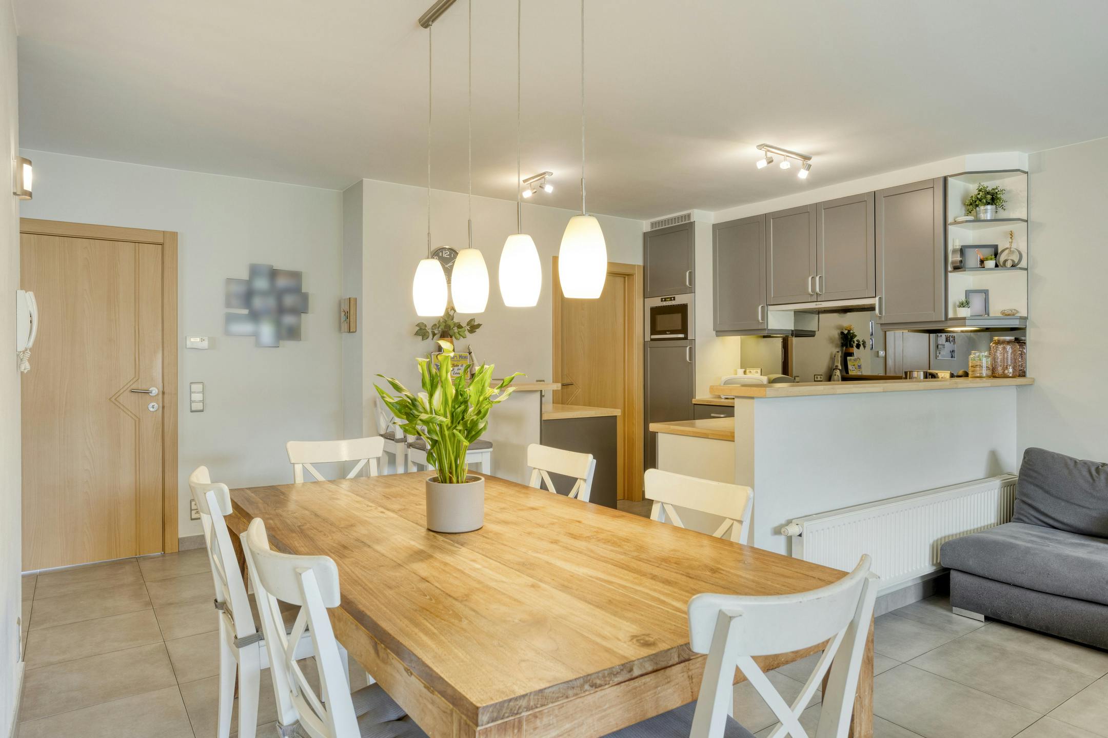Instapklare halfopen bebouwing met 4 slaapkamers in Sint-Katelijne-Waver. foto 3