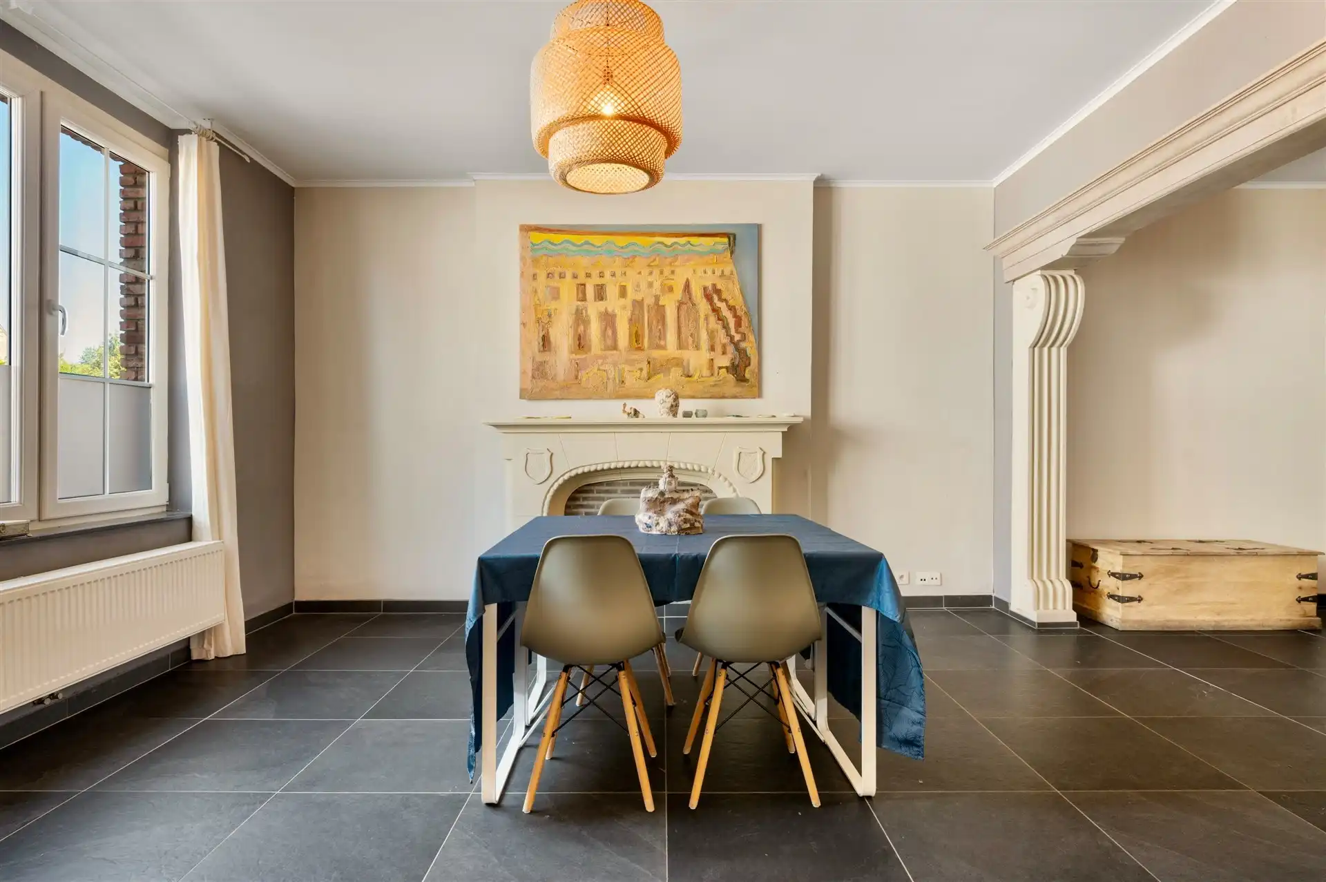 Ruime woning met multifunctioneel bijgebouw en grote tuin foto 3