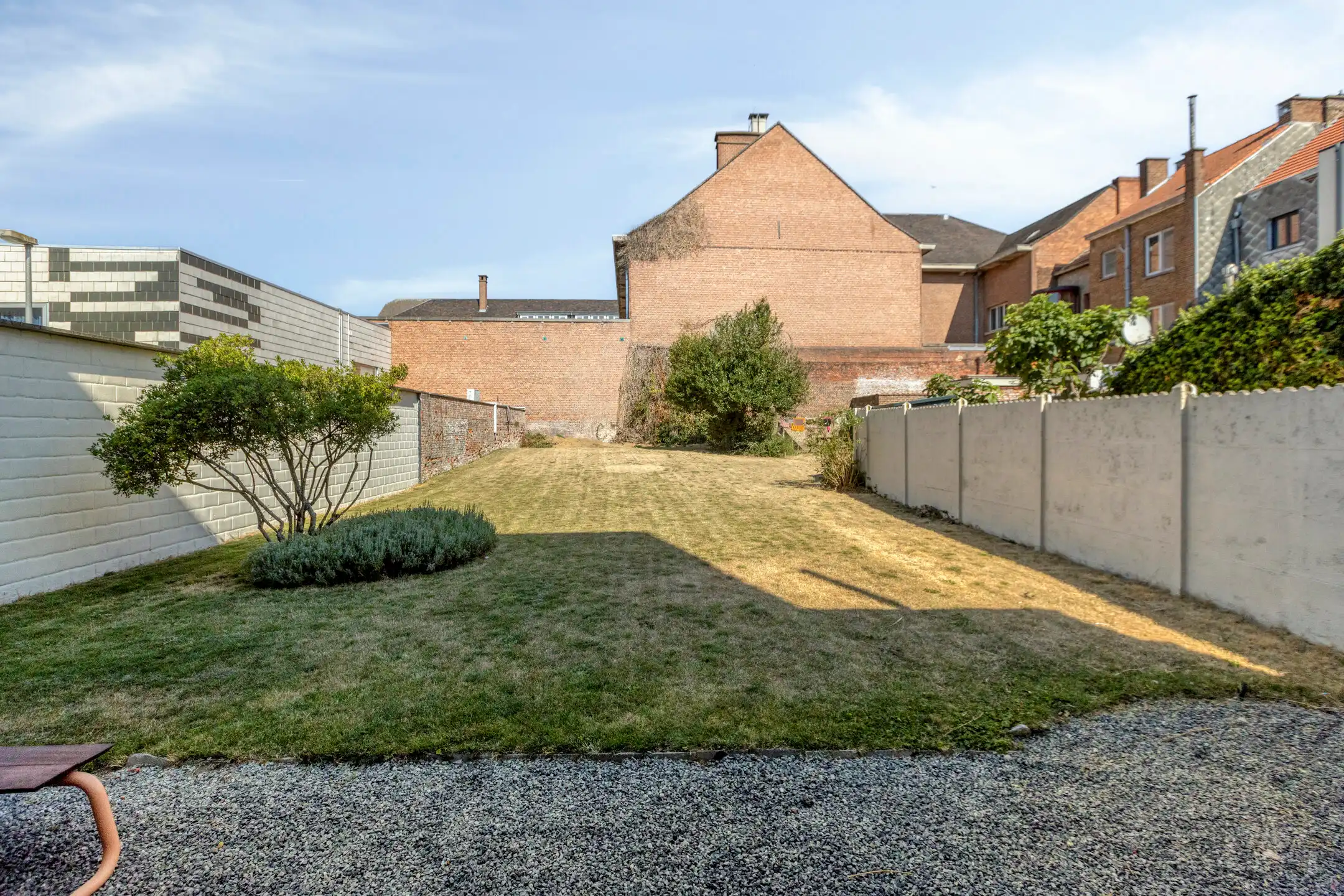 Gerenoveerd appartement met 2 slaapkamers & tuin te Tienen foto 18