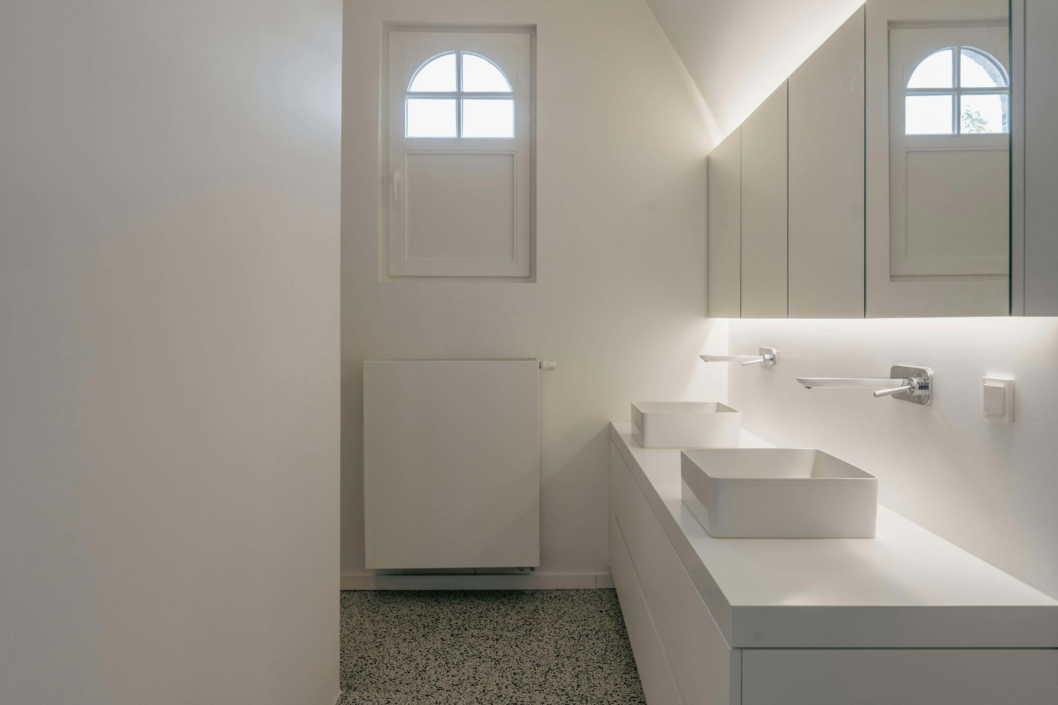 Luxueuze herenwoning met 5 slaapkamers en zwembad. foto 13