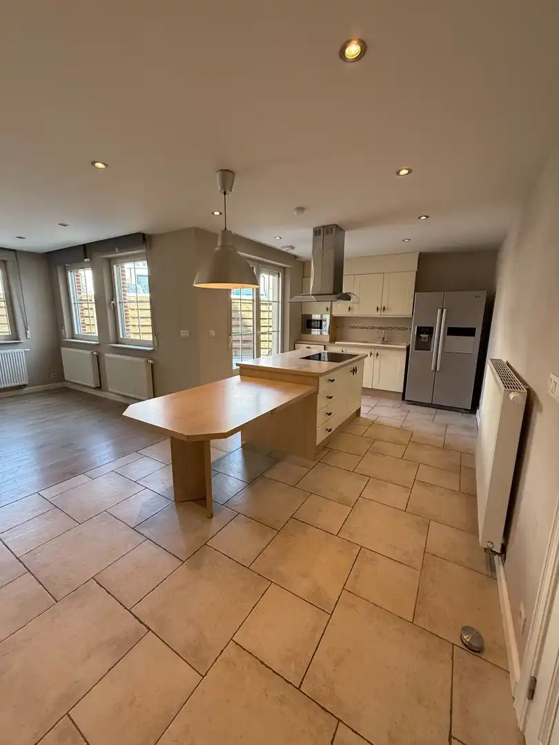 Prachtig, instapklaar energiezuinig appartement met 3 slaapkamers, terras en tuin te Bocholt. foto 14