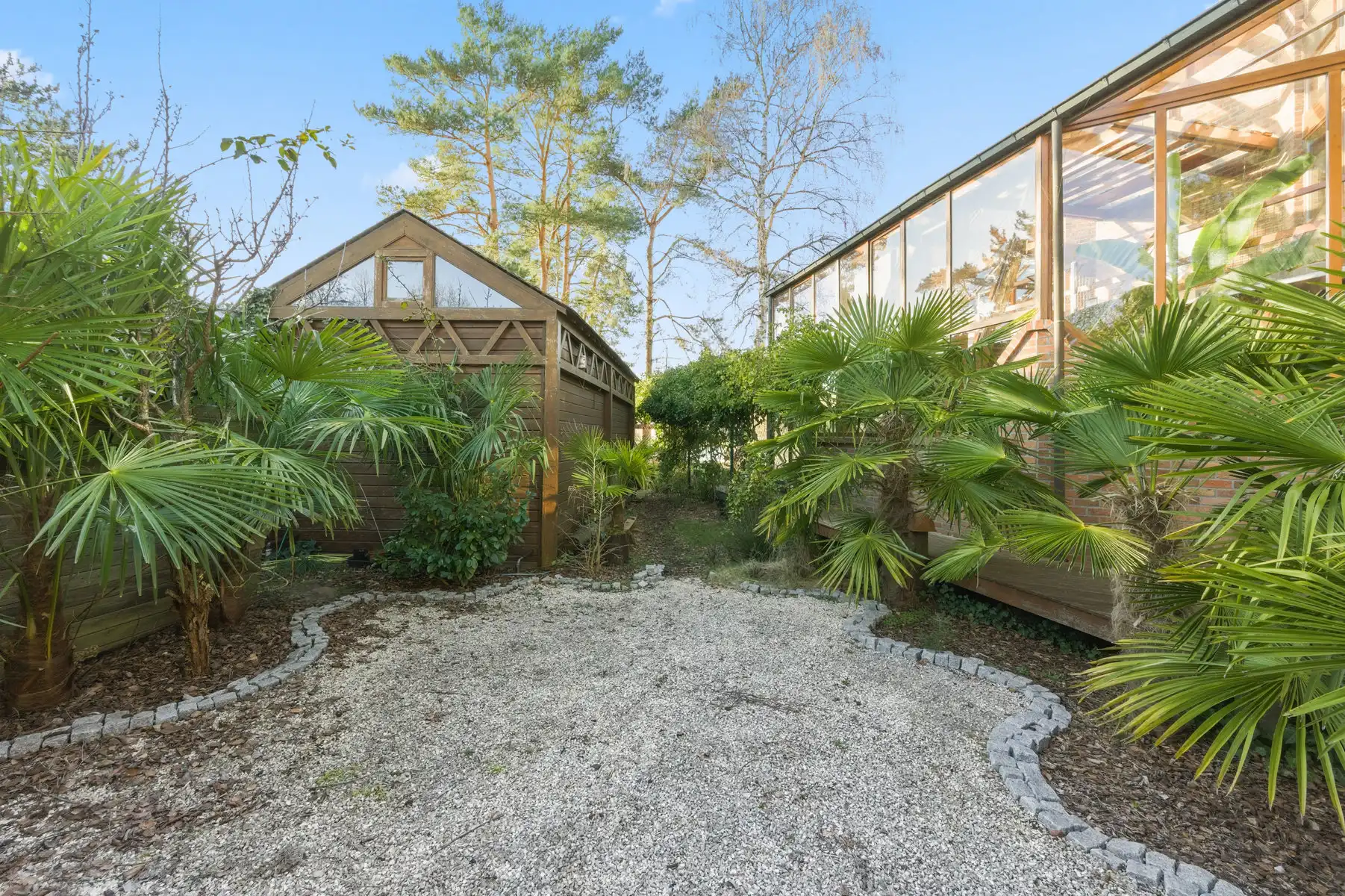 Architecturale villa aan het meer te KEERBERGEN foto 34