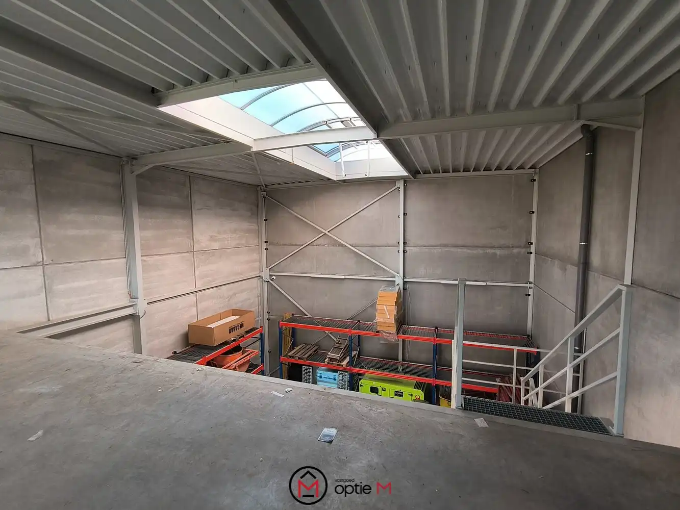 Centraal gelegen KMO-unit met mezzanine in Bilzen foto 6