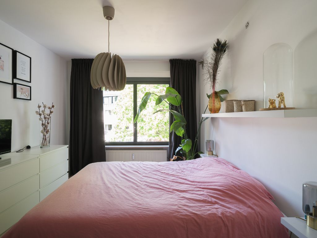 Sint-Denijs-Westrem – Ruim 3 slaapkamer appartement met zonnig terras, op de 2de verdieping van een verzorgde residentie. foto 9
