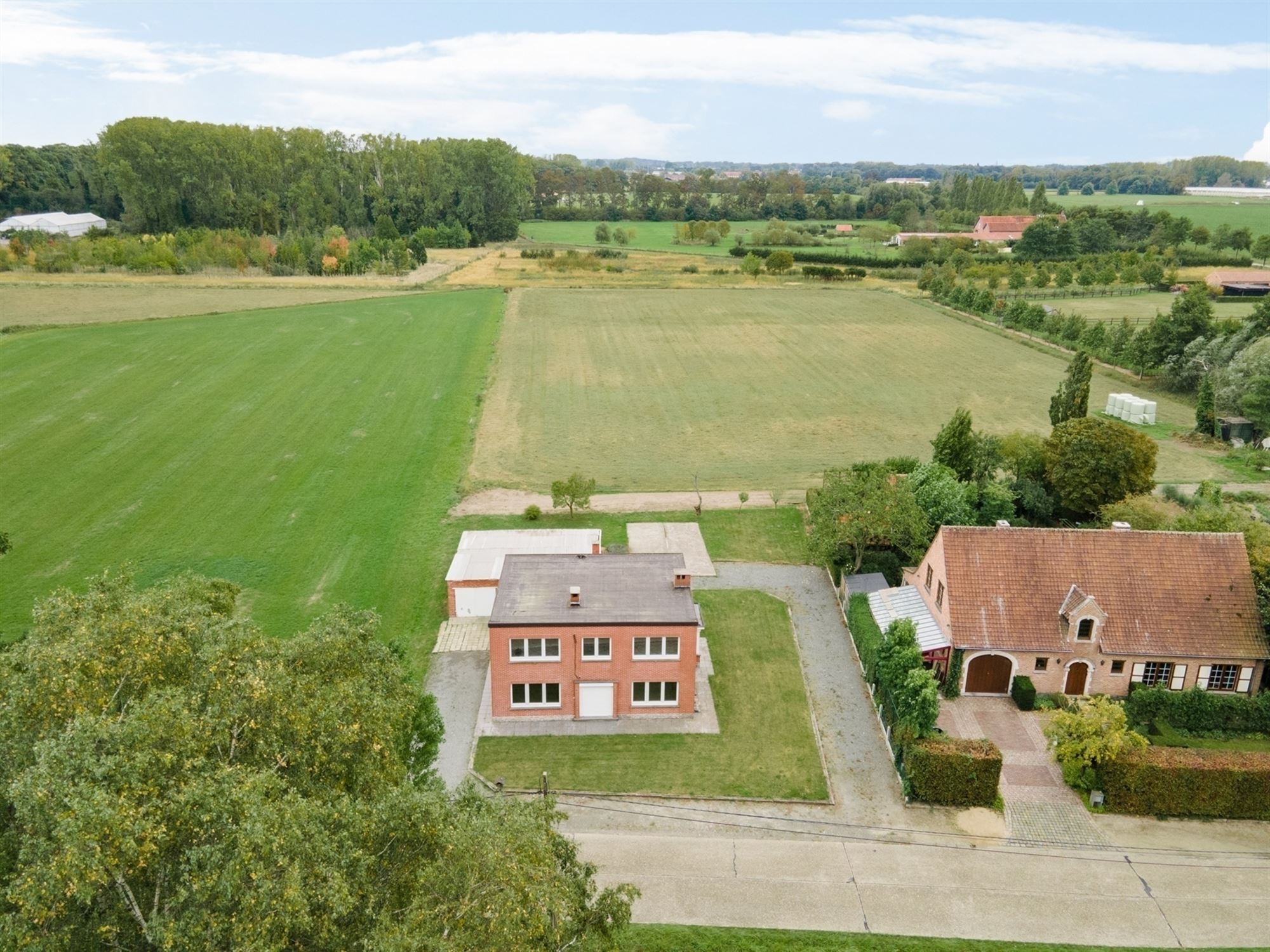 Te renoveren woning met 5 slpks te Koningshooikt foto 18