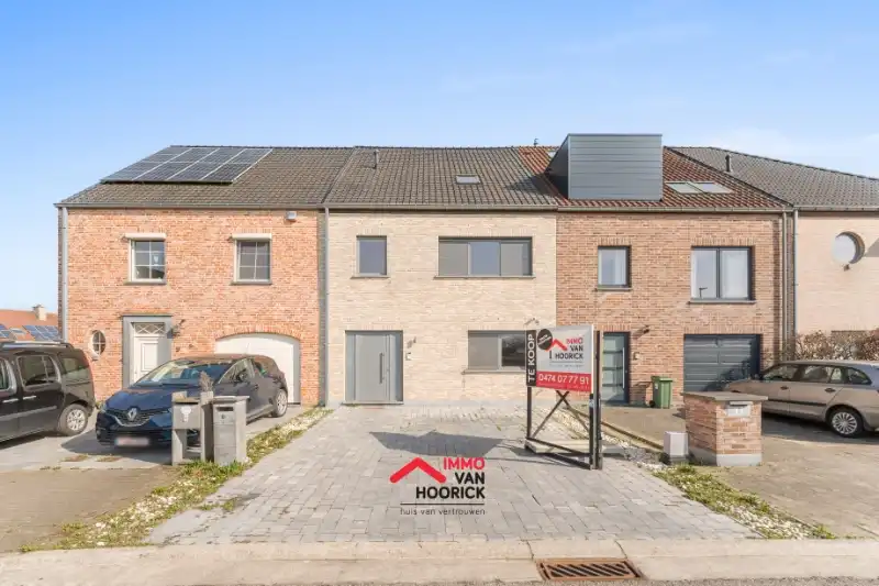 Ruime instapklare woning - 6 slpkmrs - EPC 87 kWh/m² A foto {{pictureIndex}}