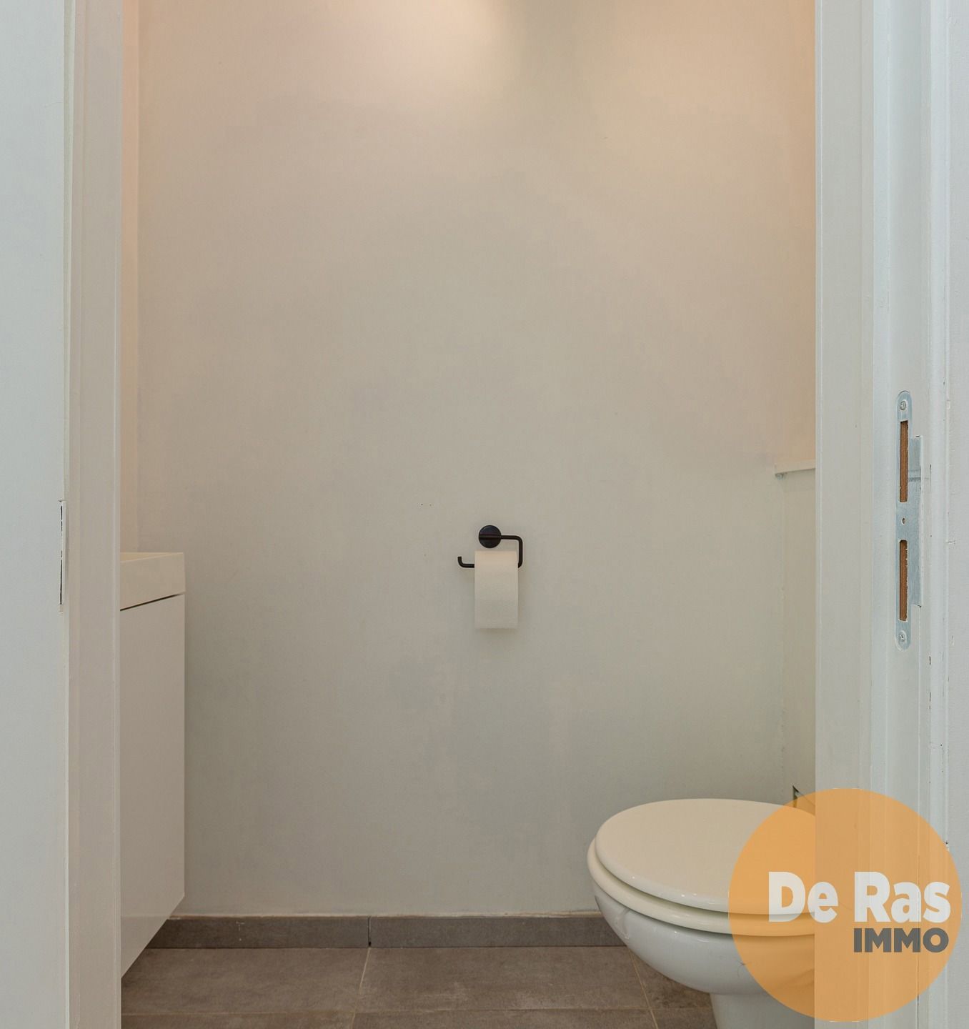 EREMBODEGEM - Instapklare gezinswoning met modern comfort foto 3