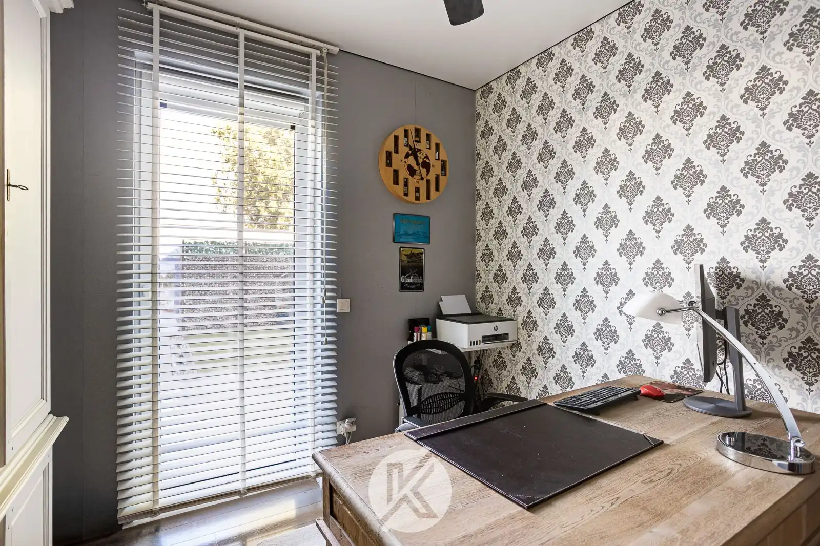 Stijlvol appartement met 2 garages foto 14