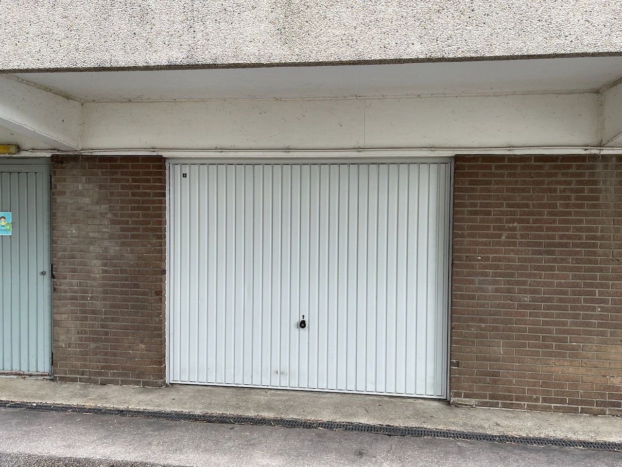 Genk, Weg naar As 119 bus 81: Instapklaar appartement met 3 slaapkamers, 2 terrassen (ZW & NW) in residentie Karekiet. foto 22