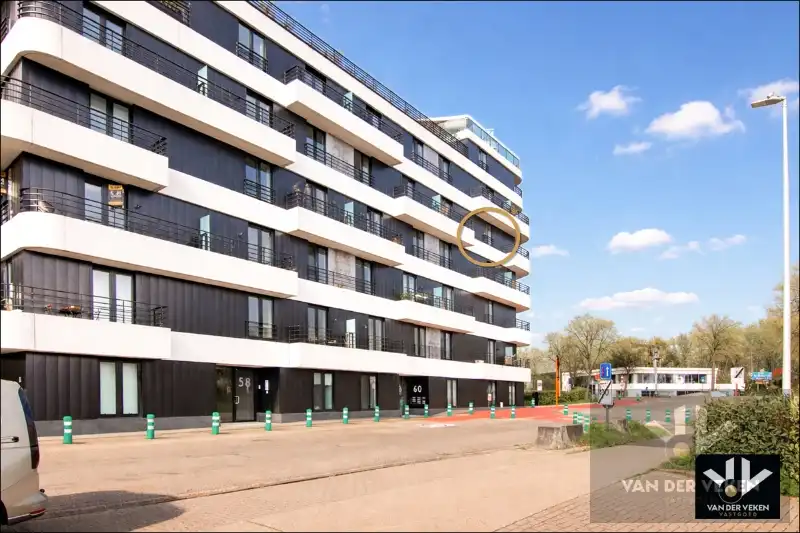 RECENT, KNAP AFGEWERKT APP ZUIDZICHT IV foto 2