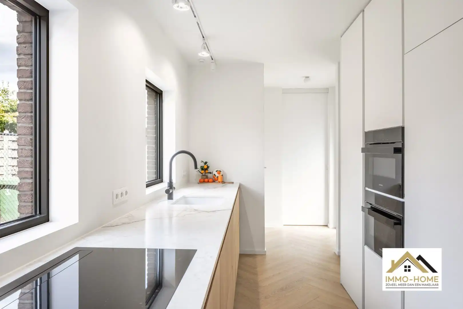 Stijlvolle moderne woning met smart home in Zwijnaarde foto 5