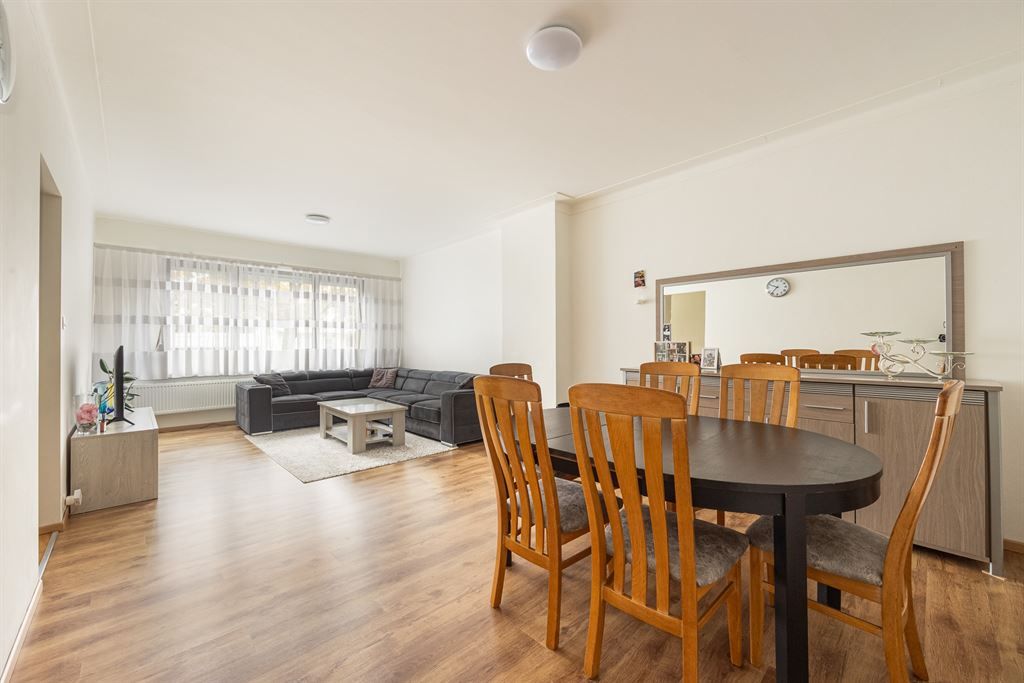 Instapklaar appartement nabij Boelaarpark foto 2