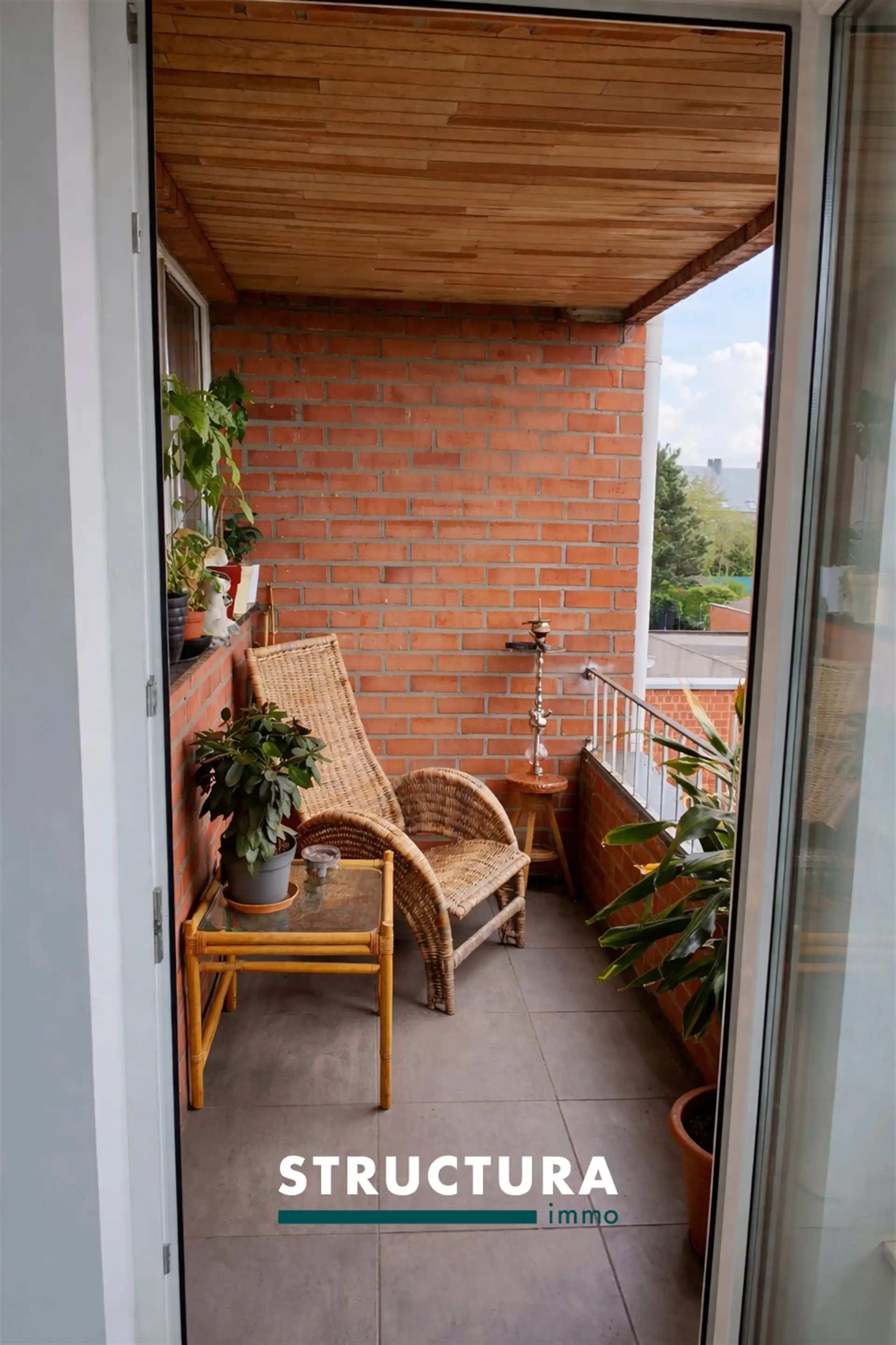 Gerenoveerd appartement op tweede verdiep foto 5