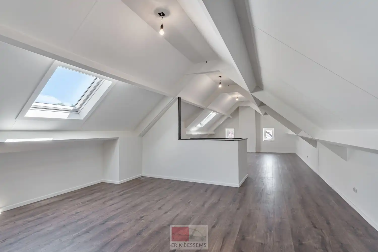 Prachtig authentiek herenhuis met ruime loods en garage in de Voerstreek! foto 35