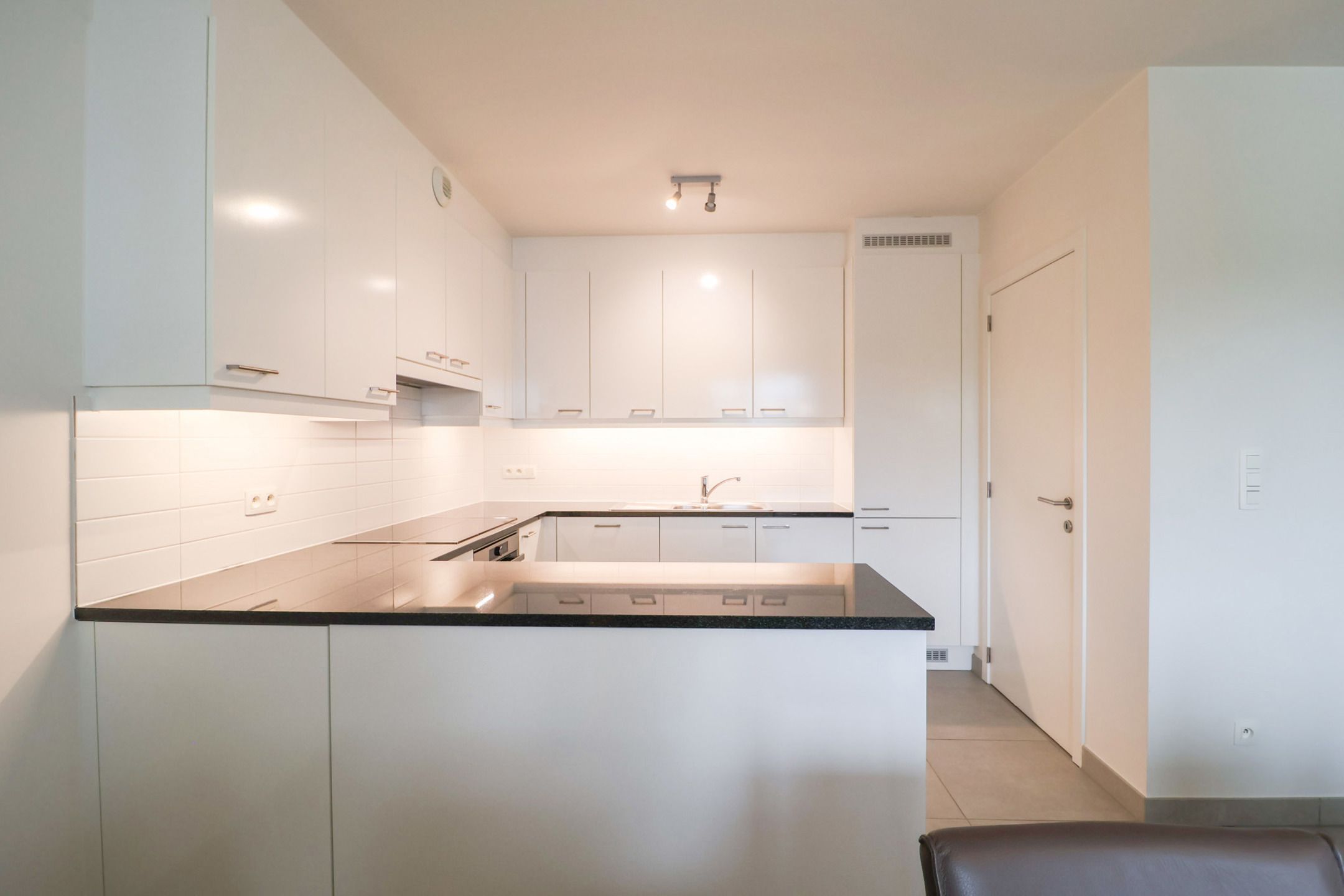 Appartement te koop foto 8
