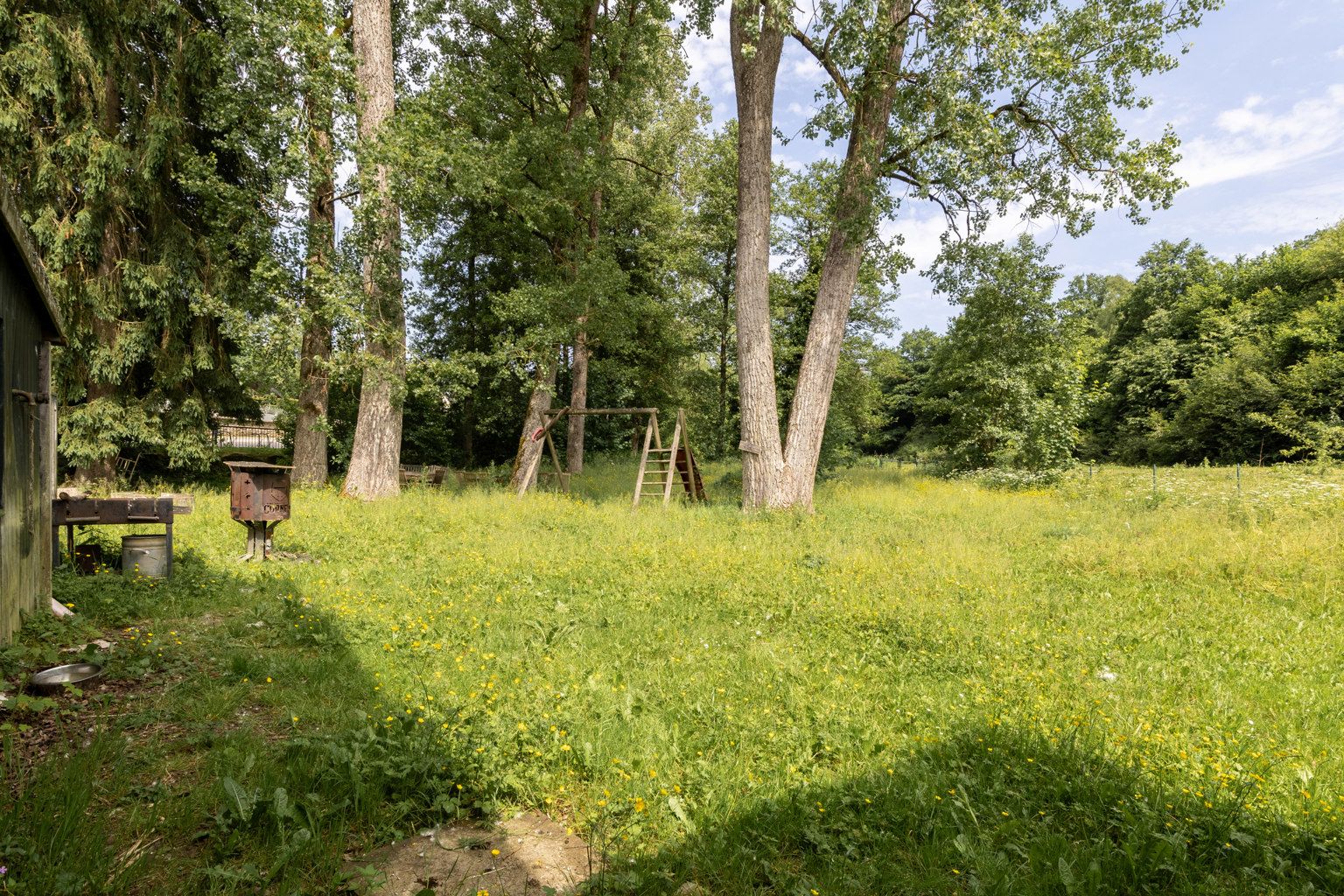 Ruime woning in een oase van groen! foto 25